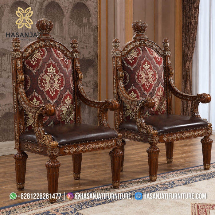 Kursi Makan Jati Solid Kepala Meja Sandaran Kain Maroon Ber-Lengan