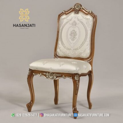 Kursi Makan Jati Solid Klasik Sandaran Tinggi Kain Jacquard Putih Gading