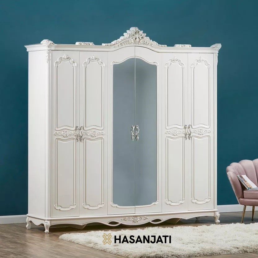 Lemari Klasik White Wardrobe dengan desain 6 pintu bergaya eropa