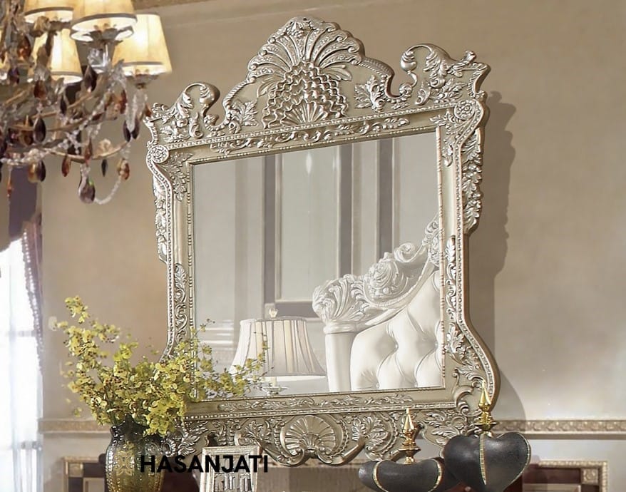 Bufet klasik mewah gold ukiran Jepara kayu jati finishing emas elegan - Detail frame mirror