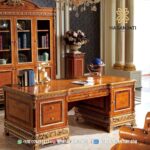 Detail Belakang Meja Kantor Direktur Jati Mewah