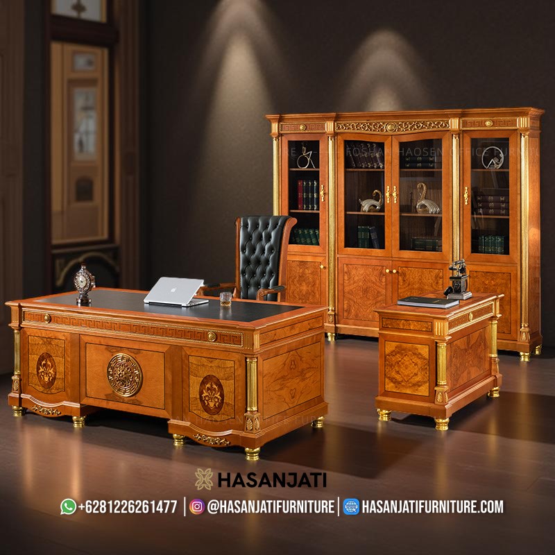 Meja kantor kayu jati terbaru model klasik dengan detail warna emas