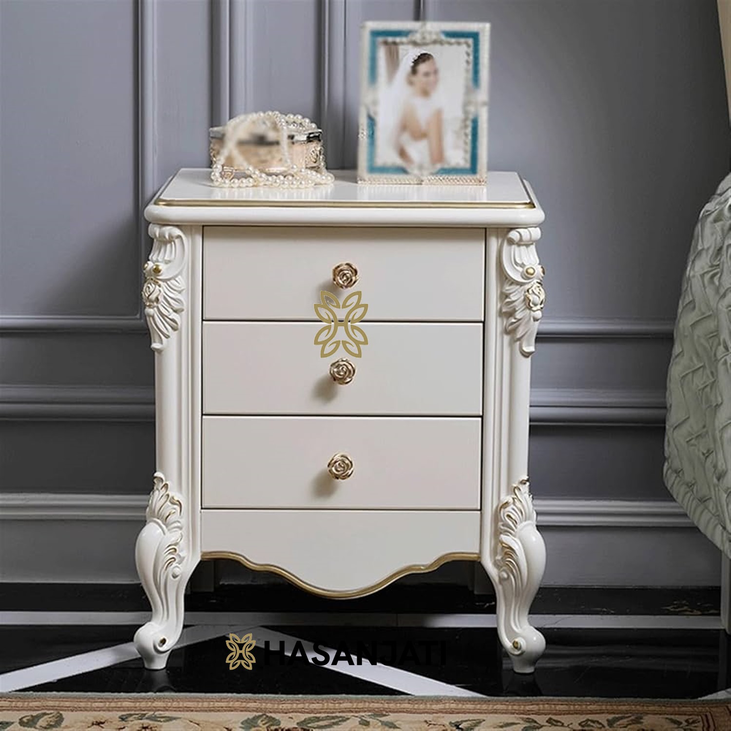 Meja nakas klasik modern nightstand kamar tidur produk Jepara
