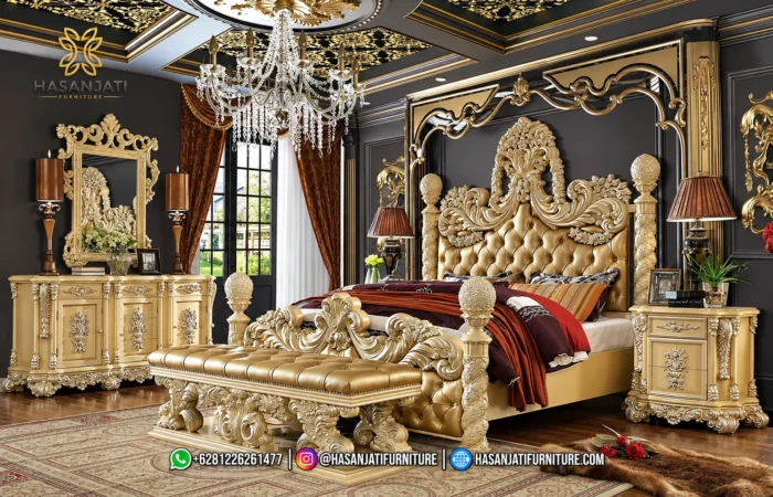 Set Kamar Tidur Rowena Luxury Gold Set kamar tidur mewah seri Rowena Luxury Gold lengkap dengan dipan kasur emas, bench, sepasang nakas duco, lampu gantung kristal, dan meja rias produk Hasan Jati Furniture.